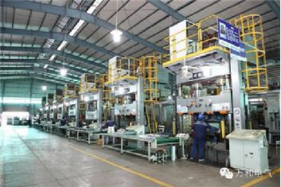 探秘万和中式厨房电器系列二:灶具精工制造